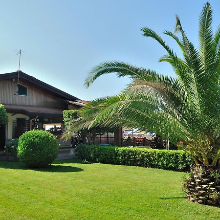Campeggio Italia Marina di Massa Dış mekan fotoğraf